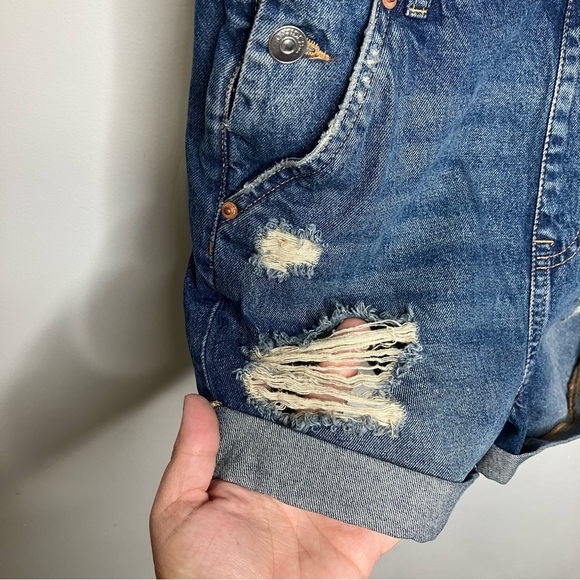 Divided H&M distressed Shortalls size 6 - Picture 2 of 6